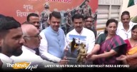 Maharashtra CM flags off trucks carrying Diwali sweets for Army jawans