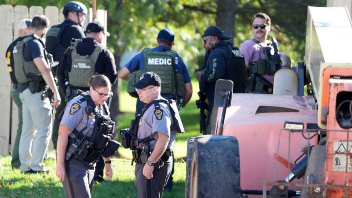 First responders brief council on apartment shooting