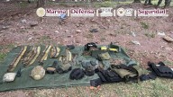 Detienen en Sinaloa a presunto integrante de célula delictiva con arsenal y drogas