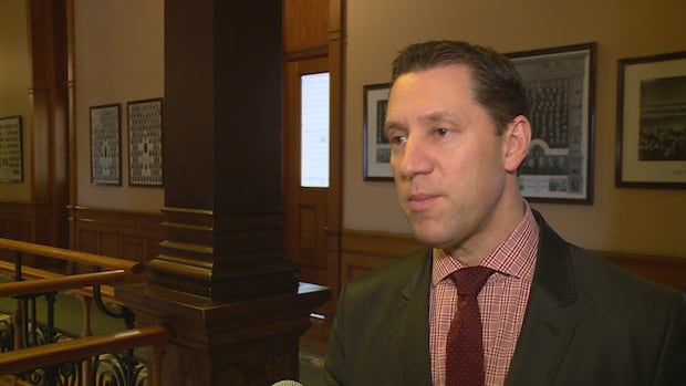 Former Ontario cabinet minister David Orazietti retires as Sault College president