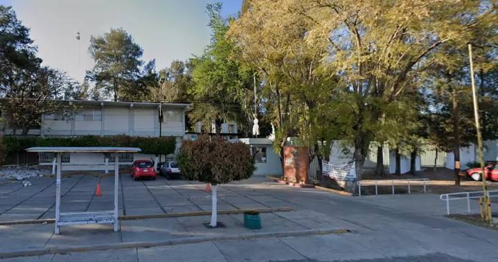 Intoxicación de alumnos en CONALEP de Santiago Huajolotitlán por alimentos en mal estado