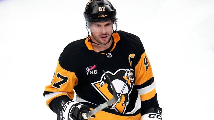 Crosby has goal, 2 assists to reach 1,700 points as Penguins beat Blues 6