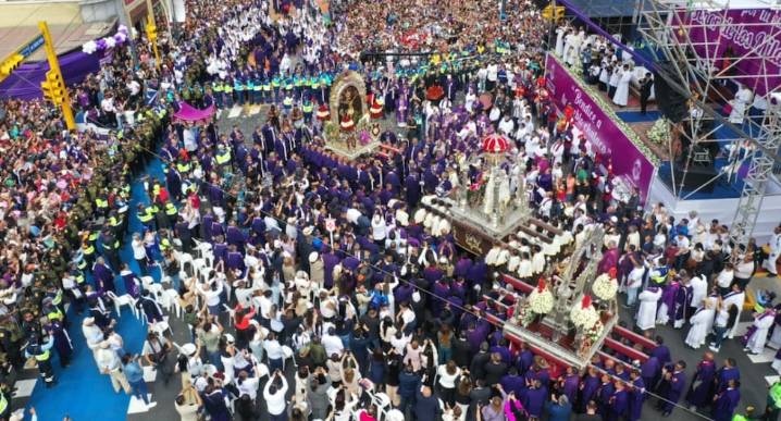 Señor de los Milagros: Miles de fieles participan en la misa central en el Callao