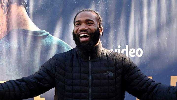 Colts’ Xavien Howard Abruptly Retires From NFL After ‘Getting Closer to God’