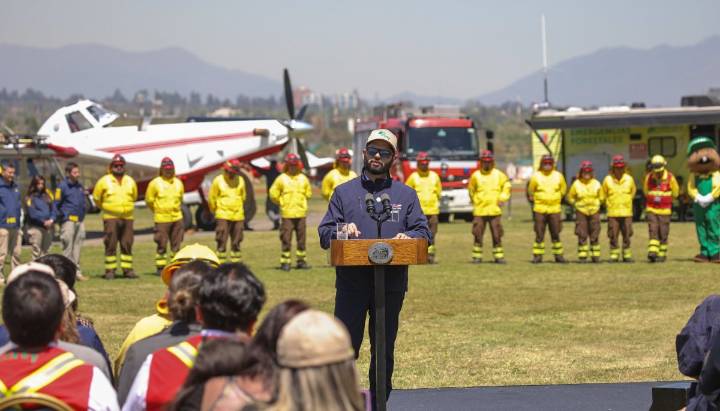 Boric hizo un llamado a la responsabilidad durante lanzamiento de plan de prevención, mitigación y control de incendios forestales