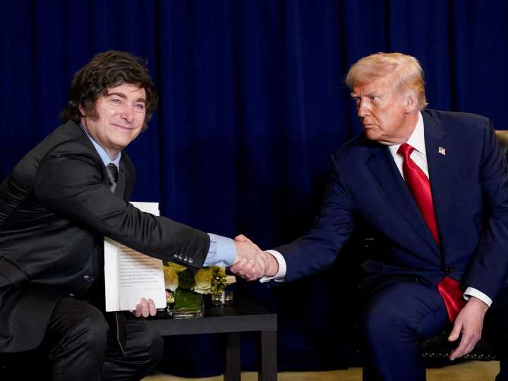 US buys Argentinian pesos, finalises $20bn currency swap, says US Treasury
