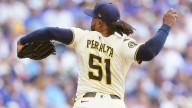 le
Freddy Peralta tendrá su revancha ante Dodgers