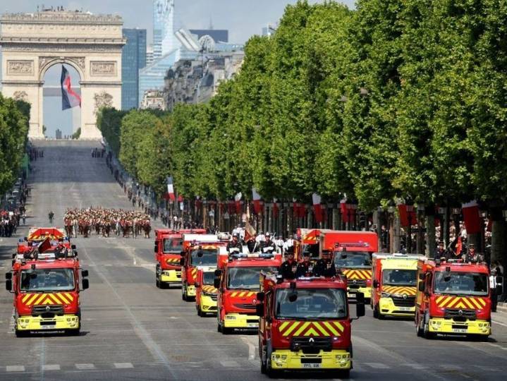 Paris firefighters probe blackface, Ku Klux Klan fancy dress party