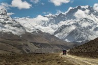 Al menos 350 senderistas evacuados tras una tormenta de nieve en lado tibetano del Everest