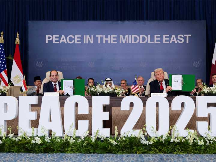 Congress slams PM Modi govt after Trump calls Pakistan Army Chief