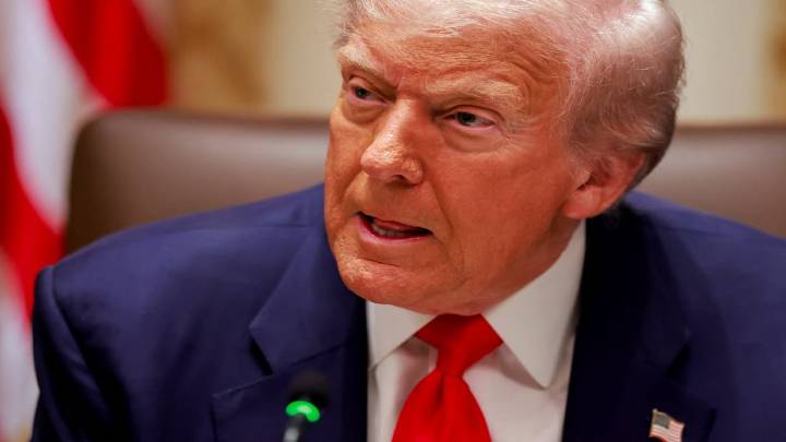 Takaichi, Trump to sign joint document on securing rare earth minerals, Asahi says