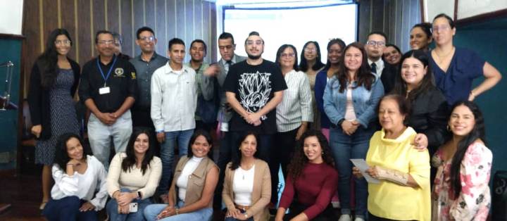 Los periodistas necesitan concebir mejor la IA