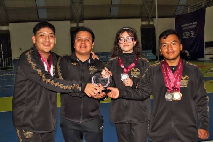Chiapas hace historia en Paratenis de mesa