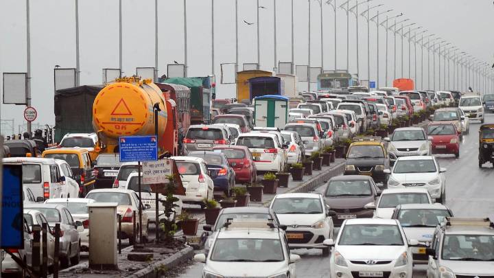 Uttarakhand To Impose Green Tax On Out-Of-State Vehicles From December