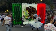 Mega procesión de catrinas llena de colorido Paseo de la Reforma