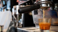 El café está de moda, asegura líder global de cafetaleros