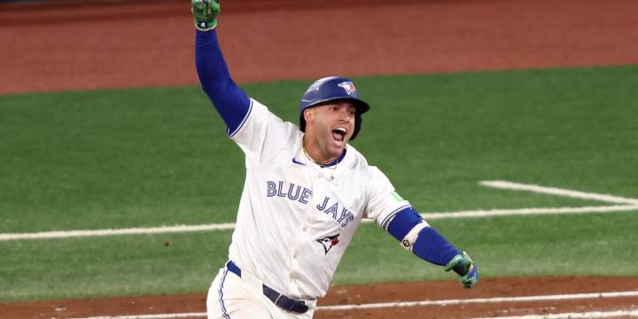 George Springer hits three-run home run in ALCS Game 7