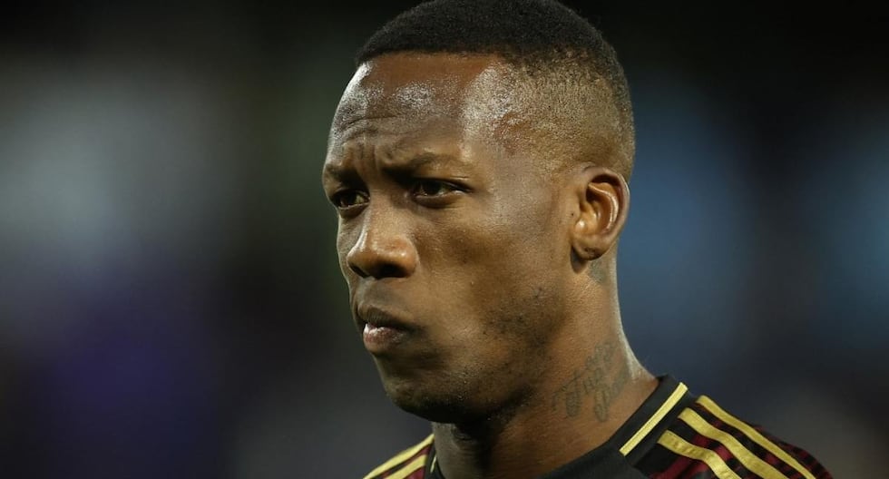 Luis Advíncula es denunciado por intento de fuga tras accidente de tránsito 