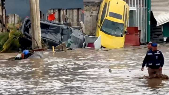Localizan con Vida a Familia de Aguascalientes Incomunicada por Inundaciones en Veracruz