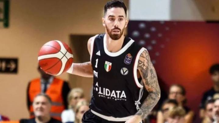 Detuvieron a un basquetbolista argentino en Italia tras ser acusado de agredir a personal médico