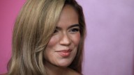 Karol G impacta en nueva portada con look al estilo Marilyn Monroe