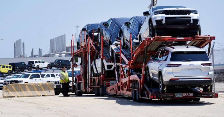 Stellantis' shares tumble after posting modest gains, warning of future charges