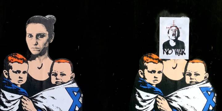Dos murales dedicados al cardenal Pizzaballa y a la familia Bibas fueron vandalizados en Milán en medio de tensiones por Gaza