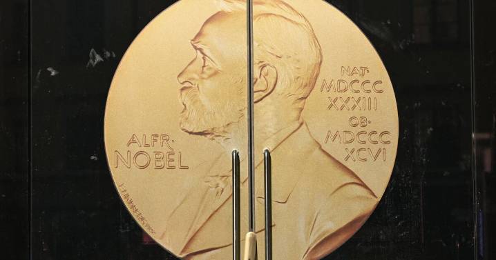 Casa Blanca afirma que el premio Nobel puso "la política por encima de la paz"