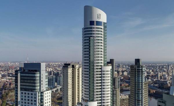 Es el edificio más alto de Buenos Aires: queda en Puerto Madero