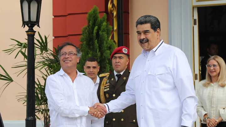 ‘Cooperación y no fusión’: la propuesta del presidente Gustavo Petro de articulación militar de Colombia y Venezuela