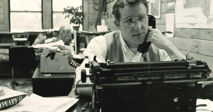 Gary Spencer, 72, Courier-Express reporter, state court spokesman