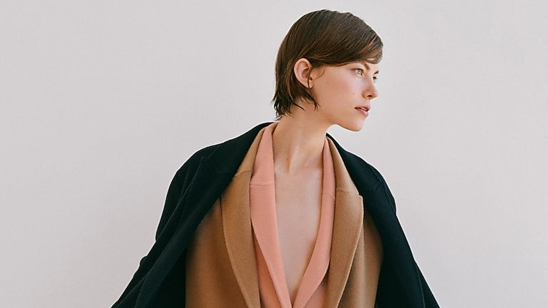 Baby, It’s Cold Outside! Time to Keep Warm in a Stylish Coat