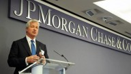 Milei y Caputo se reunirán con el CEO de JP Morgan En la reunión se abordará seguramente algún detalle de un préstamo que analizan los principales bancos de Wall Street para reforzar el swap que el Te