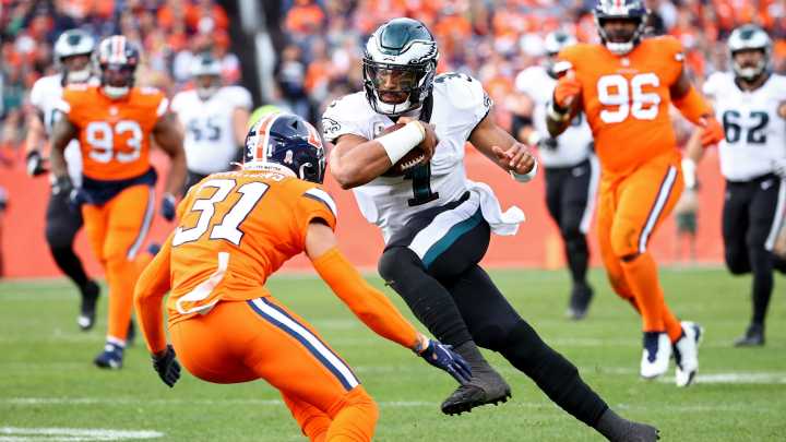 How to watch Eagles-Broncos NFL football game today