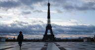 ¿Puede colapsar la deuda de Francia? La advertencia de un banco, tras 50 años de déficit