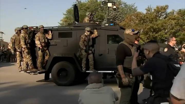US Supreme Court to decide military deployment to Chicago