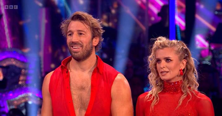Strictly Come Dancing fans in agreement over Chris Robshaw as Nadiya Bychkova causes major distraction