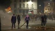 Francotiradores, miles de manifestantes, varios heridos...: el caos de las protestas propalestinas antes del Italia