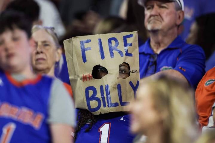 Florida football coaching job profile: Resources, recruiting and ruthless expectations