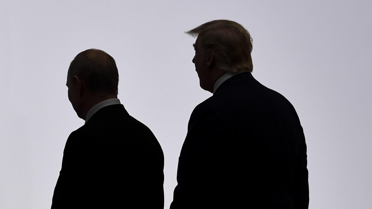 Las sanciones de Trump a las petroleras de Putin disparan casi un 5% el precio del barril