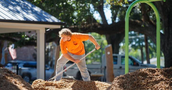 Harahan playground gets a makeover