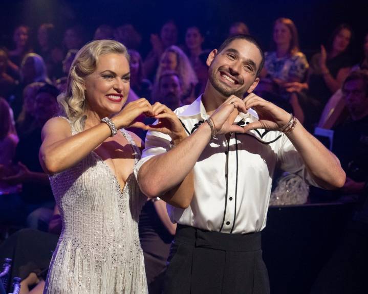 Dancing With The Stars' celeb Elaine Hendrix misses halloween night