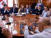 Congreso y Ejecutivo convocaron a gremios de transporte el mismo día y a la misma hora