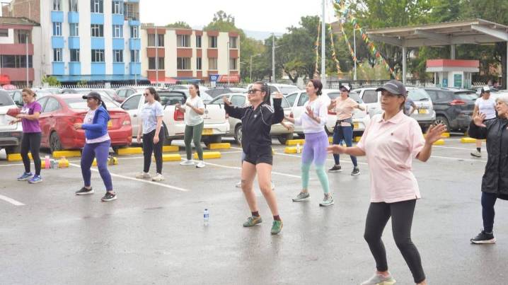 Sogamoso conmemora el Día Mundial contra el Cáncer de Mama con actividades de prevención y sensibilización
