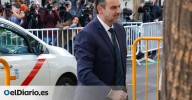 El juez mantiene a Ábalos en libertad tras acogerse a su derecho a no declarar en el Tribunal Supremo