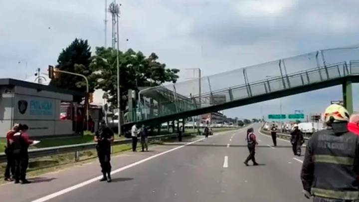 Tras el derrumbe del puente en la General Paz, habilitaron el tránsito