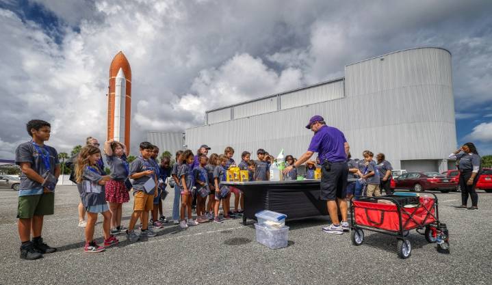 Kennedy Space Center lessons aplenty for school field trips