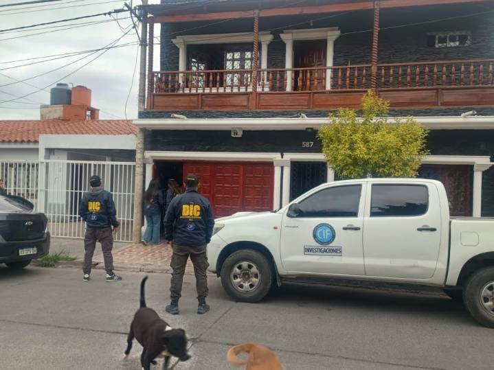 Investigan la muerte de una mujer en situación vulnerable y posibles vínculos con el narcotráfico