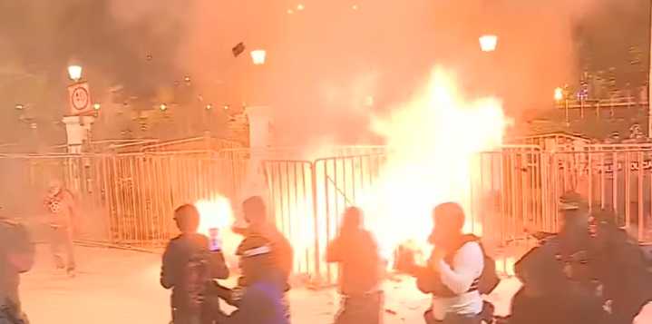 Protestas: al menos 5 policías heridos debido a enfrentamientos