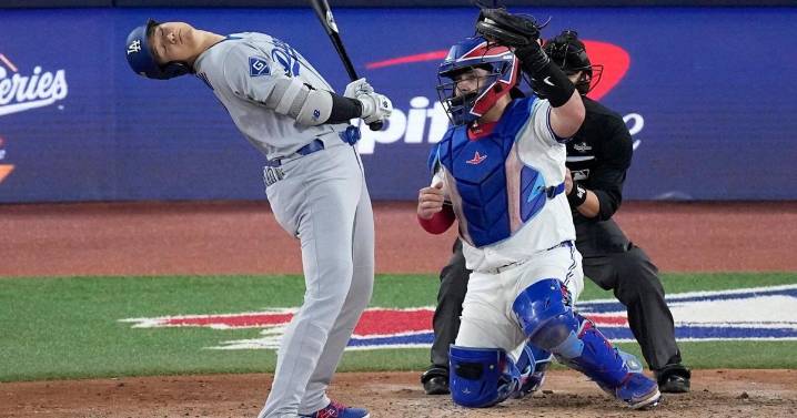Shohei Ohtani follows historic 2-way show with World Series homer, but Dodgers routed by Jays